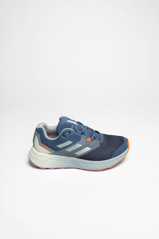 Seitenansicht Terrex Two Flow Herren (Wonste/Magrmt/Impora)