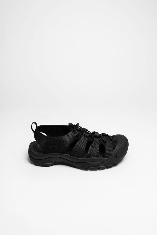 Seitenansicht Newport H2 M Herren (Triple Black)